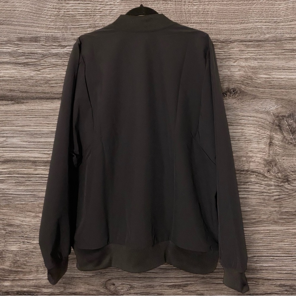 NWT Men’s Adidas Lightweight Jacket - Picture 5 of 5